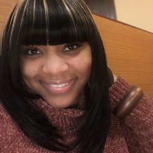 Meet your Posher, Nika